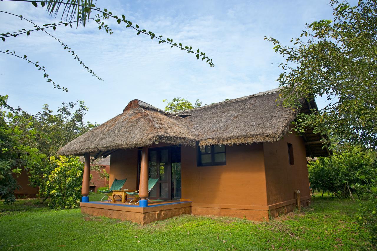 Red Earth Kabini Begūr Eksteriør billede